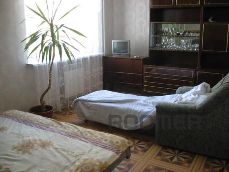 Central air-conditioning, WI-FI., Yalta - apartment by the day