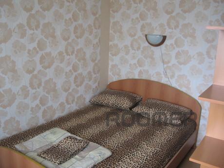 The house is located at the crossroads of Kuibyshev-Khokhrya