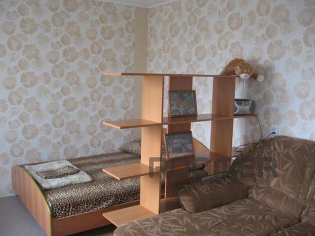 Apartment for Khokhryakova 100, Yekaterinburg - apartment by the day
