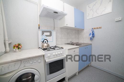 An oasis in the city center, Yekaterinburg - apartment by the day