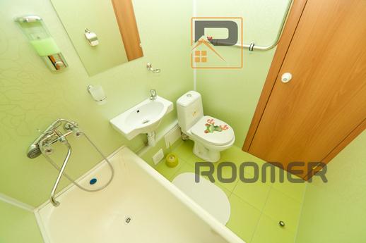 An oasis in the city center, Yekaterinburg - apartment by the day