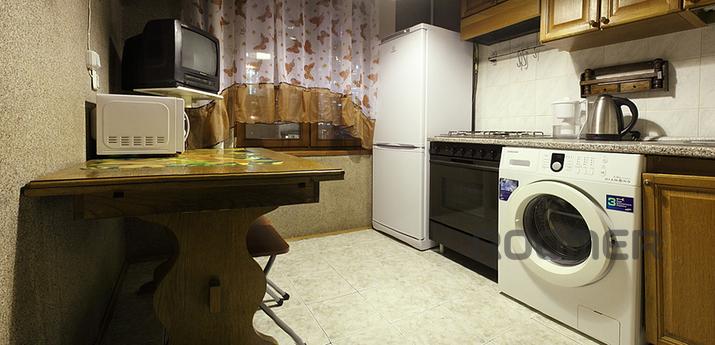 Cozy apartment near the Metro Exhibition, Moscow - apartment by the day