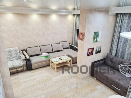 AMAZING APARTMENT, Novosibirsk - apartment by the day