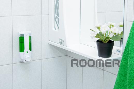 LIVE COMFORTABLY AND BE IN THE CENTER OF, Novosibirsk - apartment by the day
