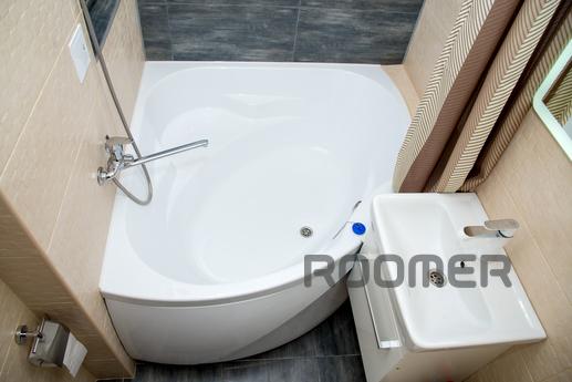 THIS APARTMENT WILL NOT LEAVE YOU INDIVI, Novosibirsk - apartment by the day