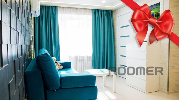 THIS APARTMENT WILL NOT LEAVE YOU INDIVI, Novosibirsk - apartment by the day