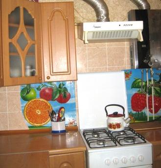 2-bedroom. Apartment 222 USD 8 minutes S, Feodosia - apartment by the day