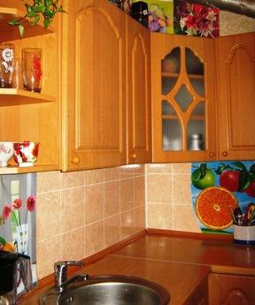 2-bedroom. Apartment 222 USD 8 minutes S, Feodosia - apartment by the day