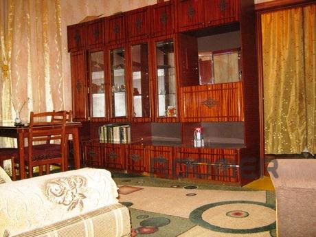 2-bedroom. Apartment 222 USD 8 minutes S, Feodosia - apartment by the day