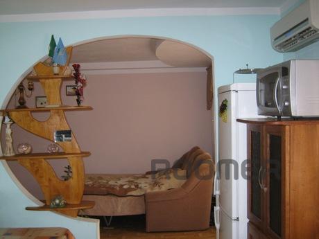 1 BR. square-ra. View 10 min. Another ap, Feodosia - apartment by the day