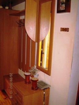 50 meters to the beach, Feodosia - apartment by the day