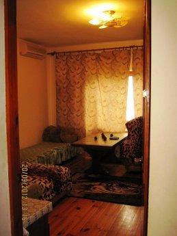 50 meters to the beach, Feodosia - apartment by the day