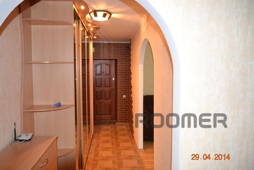 Luxurious apartment in the city center, Chernihiv - apartment by the day