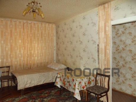 Clean apartment in a good location, Krasnodar - apartment by the day