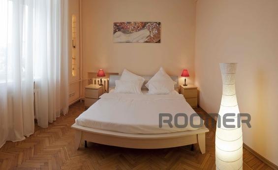 Moscow, Sadovaya-Triumfalnaya 04.10, Moscow - apartment by the day