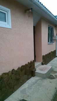 Rent k on earth, Kirova, Yevpatoriya - apartment by the day