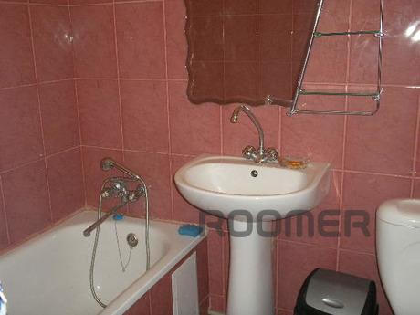 2 bedroom apartment in the center of Yal, Yevpatoriya - apartment by the day