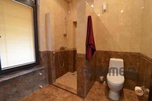 Private house Riviera in Alushta, Alushta - apartment by the day