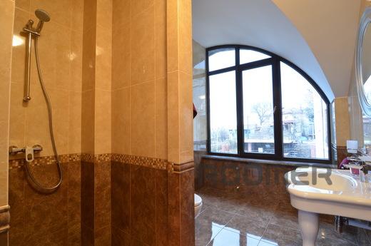 Private house Riviera in Alushta, Alushta - apartment by the day