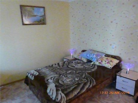 1-bedroom apartment, Tyumen - apartment by the day