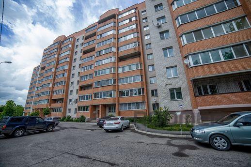 Daily Ak street. Petrova, 16, Smolensk - apartment by the day