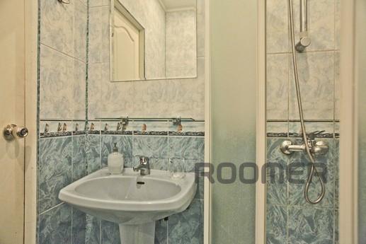 2-bedroom apartment on Smolenskaya (103), Moscow - apartment by the day