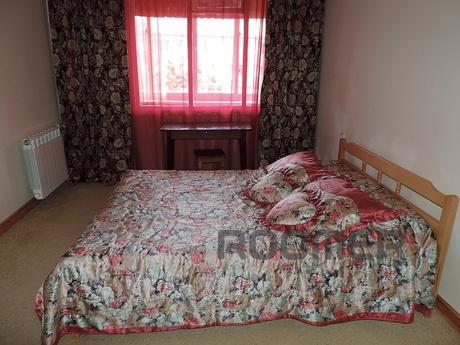 Comfortable apartment in a quiet, green area, within walking
