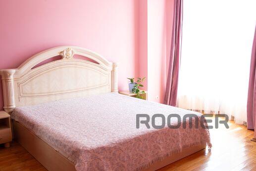Quiet apartment on Dragana, Lviv - apartment by the day