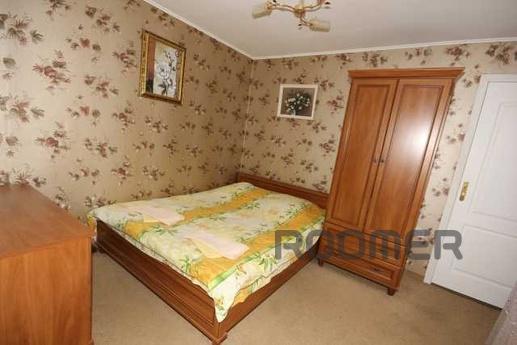Mini-hotel 'Paradise', Yalta - apartment by the day