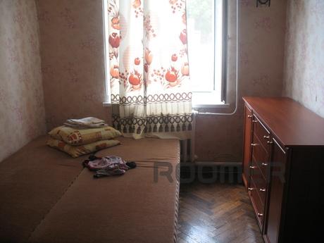 Beautiful historic city center, Yevpatoriya - apartment by the day