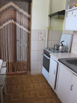 2-ная квартира с самом центре курорта, Евпатория - квартира посуточно