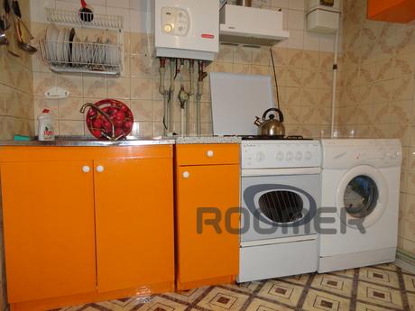 2 bedroom apartment, Feodosia - apartment by the day