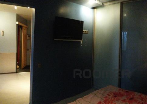 2 bedroom apartment near the metro, Moscow - apartment by the day