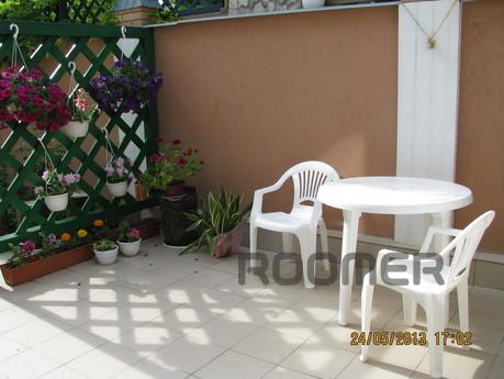 Rent a house not far from the sea, Odessa - apartment by the day