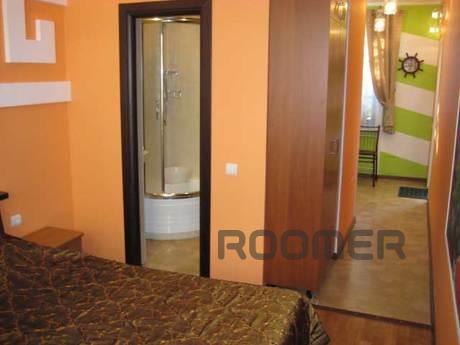 2-storey cottage. Two 1-rooms. numbers, Alushta - apartment by the day