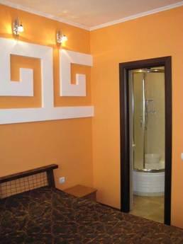 2-storey cottage. Two 1-rooms. numbers, Alushta - apartment by the day