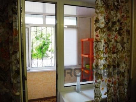 2ккв люкс,70м до пляжа, ул Перекопская 4, Евпатория - квартира посуточно