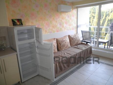 Стильная квартирка у моря Перекопская 4, Алушта - квартира посуточно