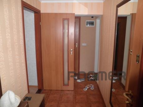 2-bedroom apartment near the sea, Alushta - apartment by the day