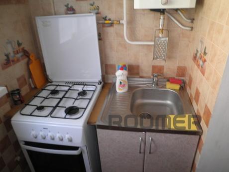 Normal studio in the resort, Alushta - apartment by the day