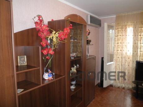 Normal studio in the resort, Alushta - apartment by the day