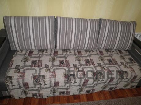 Luxury odnushka near park, Alushta - apartment by the day