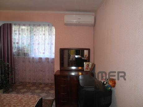 2-bedroom apartment, Alushta - apartment by the day