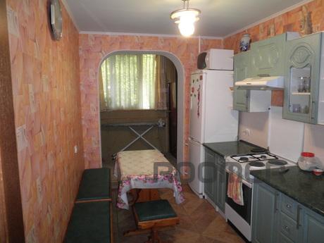2-bedroom apartment, Alushta - apartment by the day