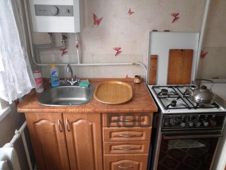 Odnushka near the center, Alushta - apartment by the day