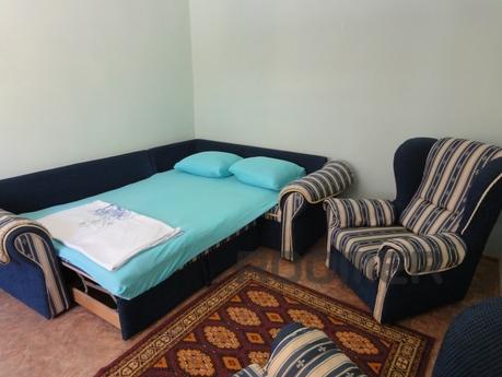 Rooms at the 400 meters from the sea, Sudak - apartment by the day