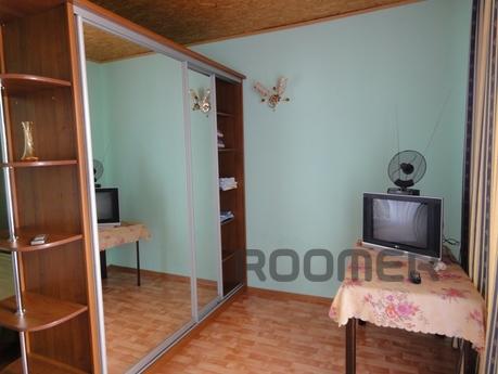 Rooms at the 400 meters from the sea, Sudak - apartment by the day