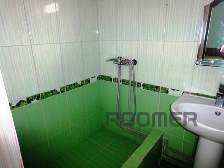 Rooms at the 400 meters from the sea, Sudak - apartment by the day