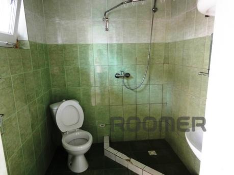 Rooms at the 400 meters from the sea, Sudak - apartment by the day