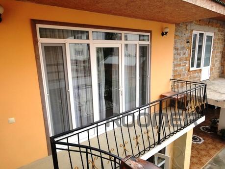 Rooms at the 400 meters from the sea, Sudak - apartment by the day